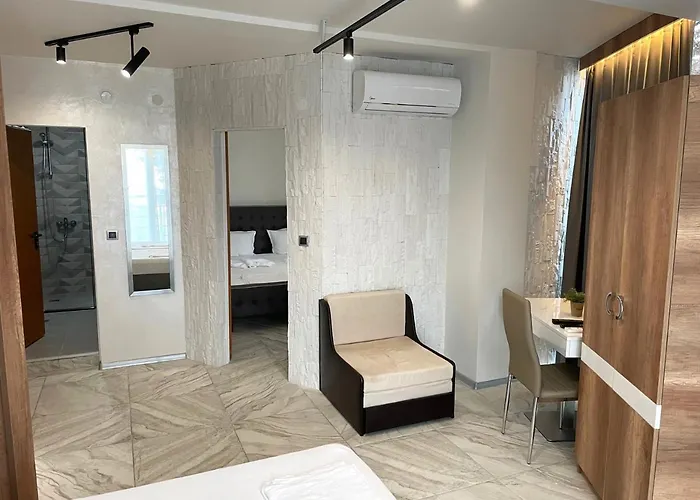 Pacific Palma Slăntjev Brjag